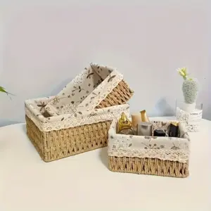 Alternative view of طقم باسكت رتان 3 قطع مبطنة بالكتان لتنظيم وحمل أدوات الميكب والعناية بالشعر والبشرة - Rattan Baskets Set 3 Piece with Linen Lining for Makeup & Skincare Storage