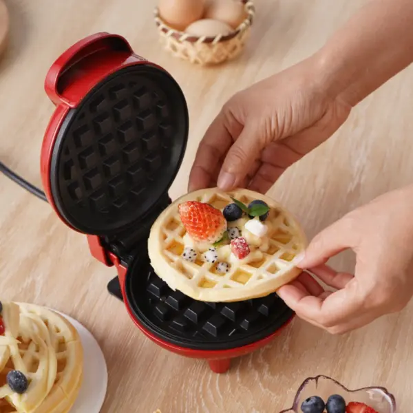 صانعة وافل ميني كهربائية بقدرة 350 واط - Mini Electric Waffle Maker 350W
