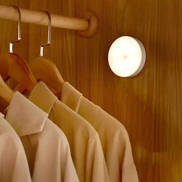 كشاف ومصباح ليد سينسور حركة مغناطيسي لاسلكي قابل للشحن - Rechargeable Wireless Magnetic Motion Sensor LED Light