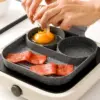 طاسة ألومنيوم بطبقة جرانيت 3 أقسام بمقبض خشبي لقلي البيض والبرجر واللحوم – Granite Aluminum Frying Pan with 3 Sections & Wooden Handle