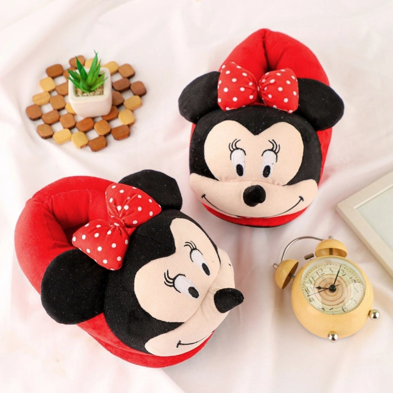 لكلوك ميني ماوس مبطن بمقاسات مختلفة - Minnie Mouse Padded Slippers Multiple Sizes - Image 3