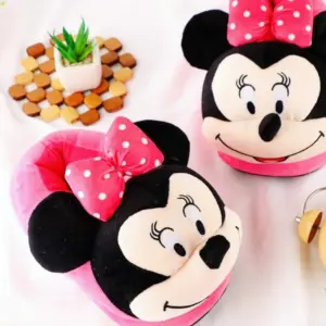 لكلوك ميني ماوس مبطن بمقاسات مختلفة - Minnie Mouse Padded Slippers Multiple Sizes